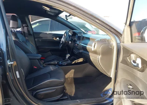 2021 Kia Forte Gt-Line из США, поврежденный, VIN 3KPF34AD5ME282398